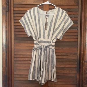 American eagle size small blue and white romper